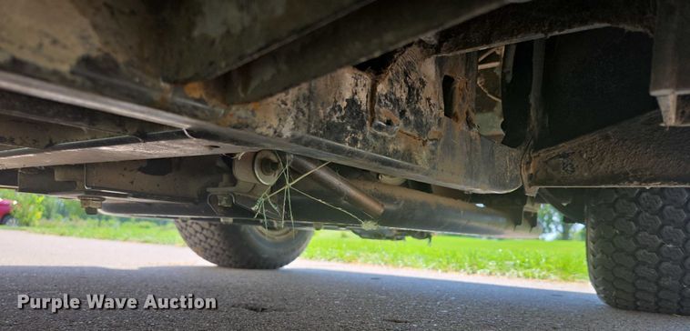 image for item DY1097 Yamaha YTF2X3 golf cart