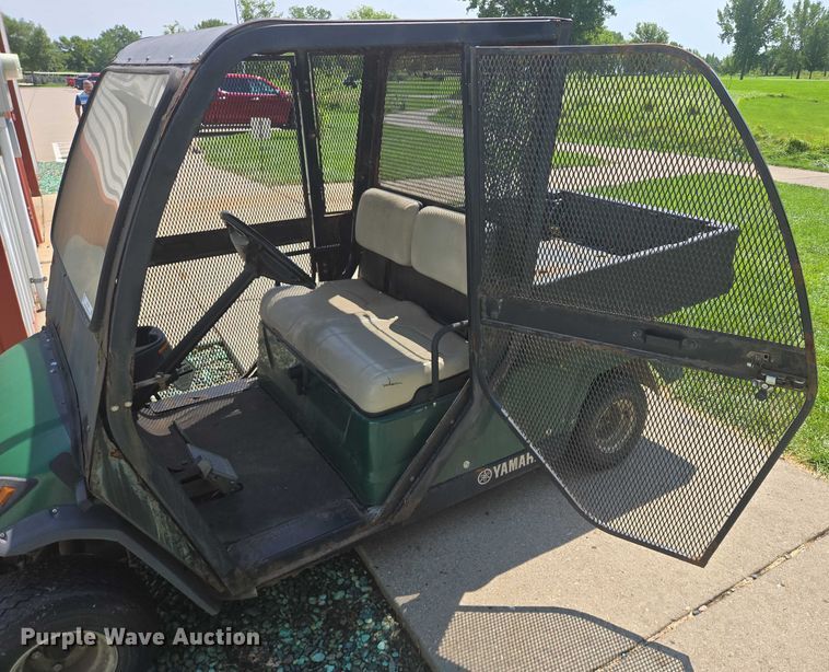 image for item DY1097 Yamaha YTF2X3 golf cart