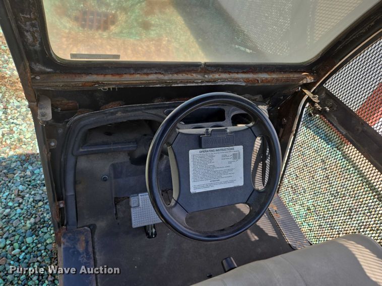 image for item DY1097 Yamaha YTF2X3 golf cart