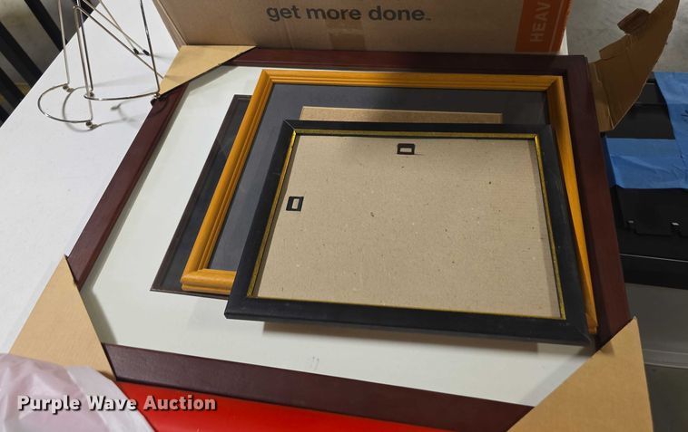 image for item DZ6112 Office equipment