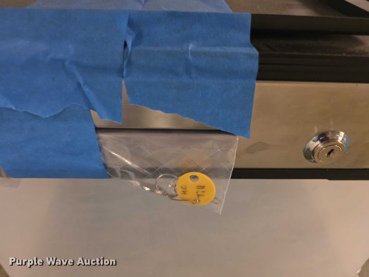 image for item DZ6112 Office equipment