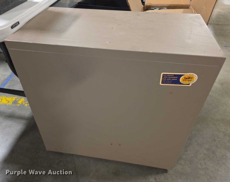 image for item DZ6112 Office equipment