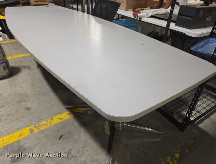 image for item DZ6112 Office equipment