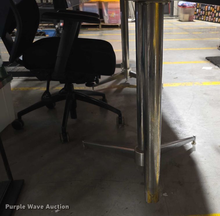 image for item DZ6112 Office equipment