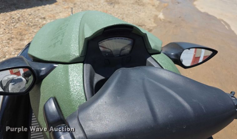 image for item DZ6115 2016 Kawasaki Ultra LX personal watercraft