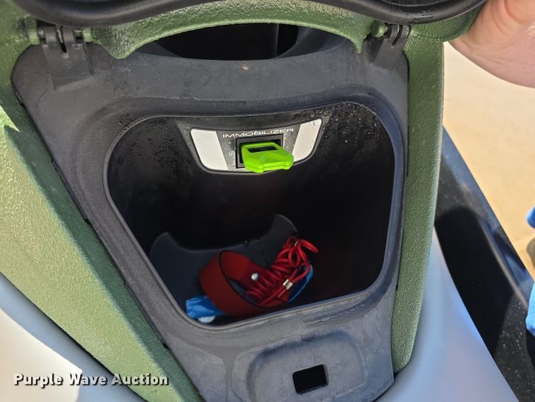 image for item DZ6115 2016 Kawasaki Ultra LX personal watercraft