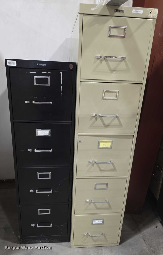 image for item DZ6119 File cabinets 