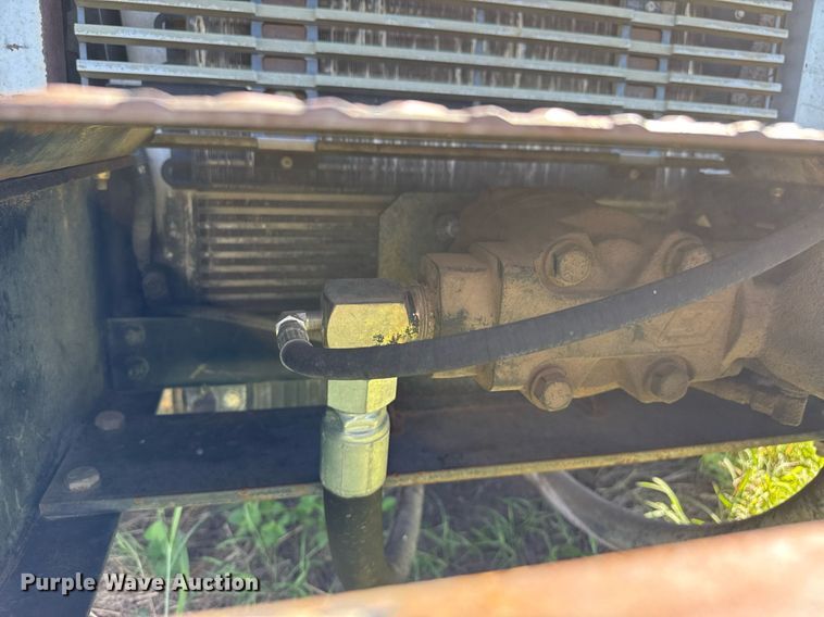 image for item DZ8719 2001 Freightliner FL80 refuse truck