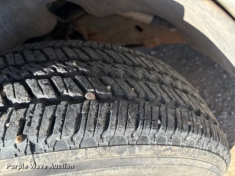 image for item DZ8889 2006 Chevrolet Silverado 1500 pickup truck