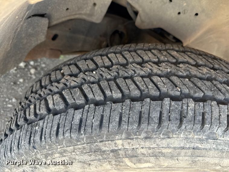 image for item DZ8889 2006 Chevrolet Silverado 1500 pickup truck