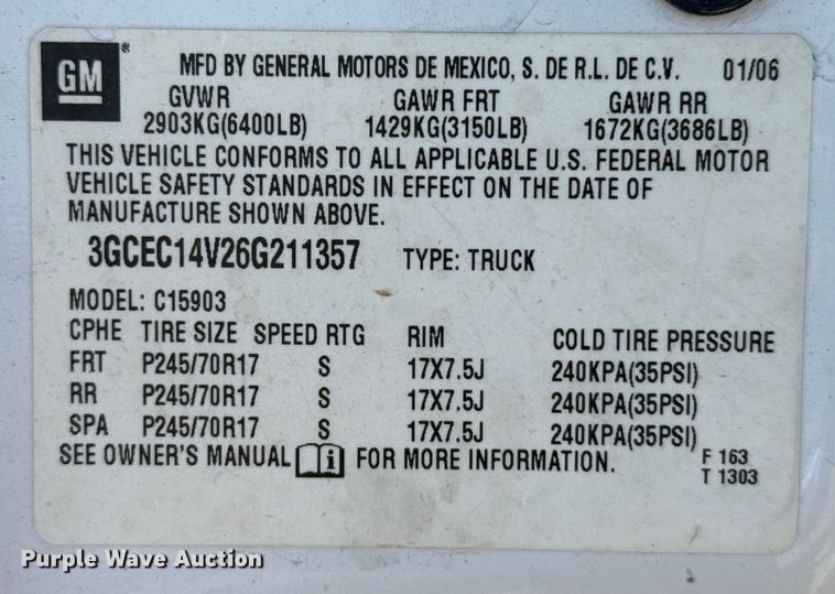 image for item DZ8889 2006 Chevrolet Silverado 1500 pickup truck