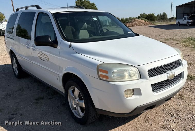 image for item DZ8892 2007 Chevrolet Uplander van