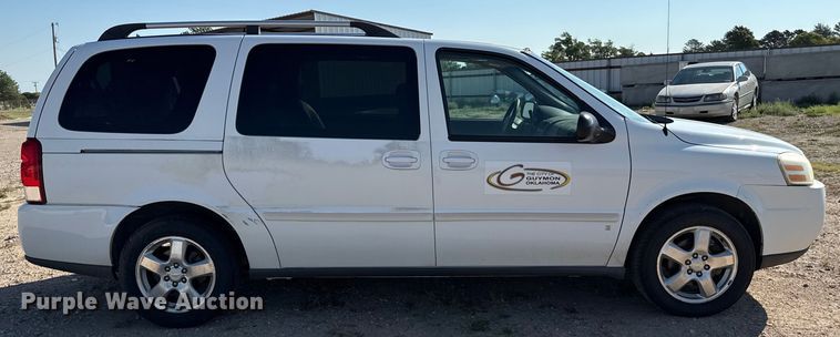 image for item DZ8892 2007 Chevrolet Uplander van