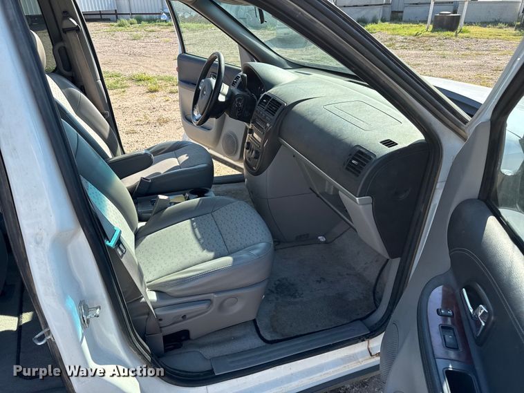 image for item DZ8892 2007 Chevrolet Uplander van