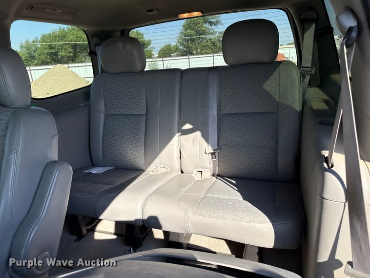 image for item DZ8892 2007 Chevrolet Uplander van