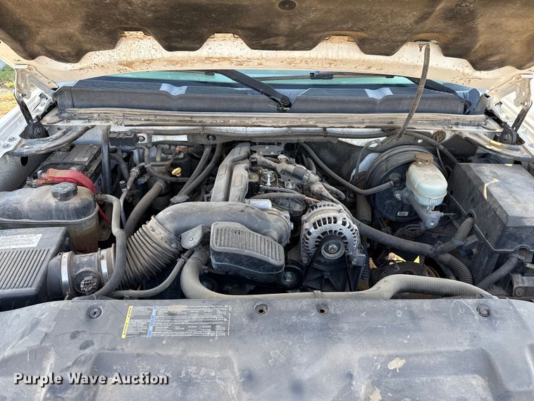 image for item DZ8894 2007 Chevrolet Silverado 1500 pickup truck