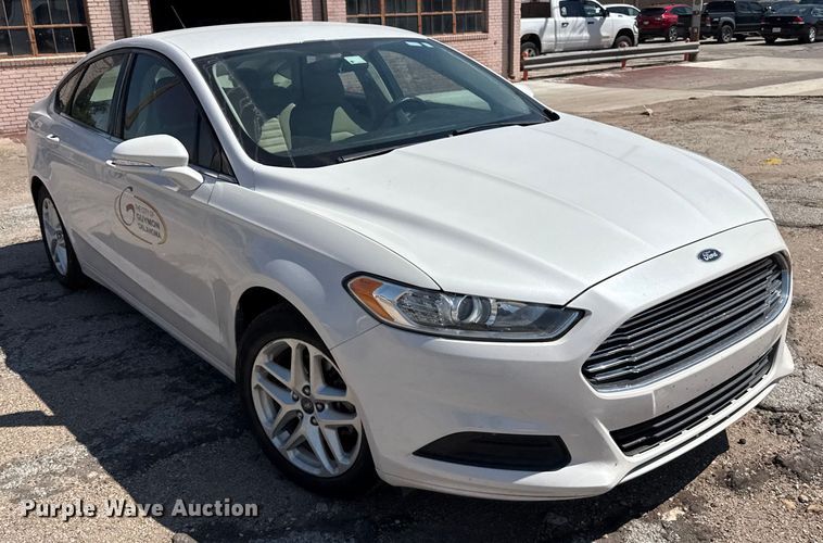 image for item DZ8898 2013 Ford Fusion 