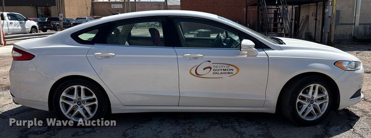 image for item DZ8898 2013 Ford Fusion 