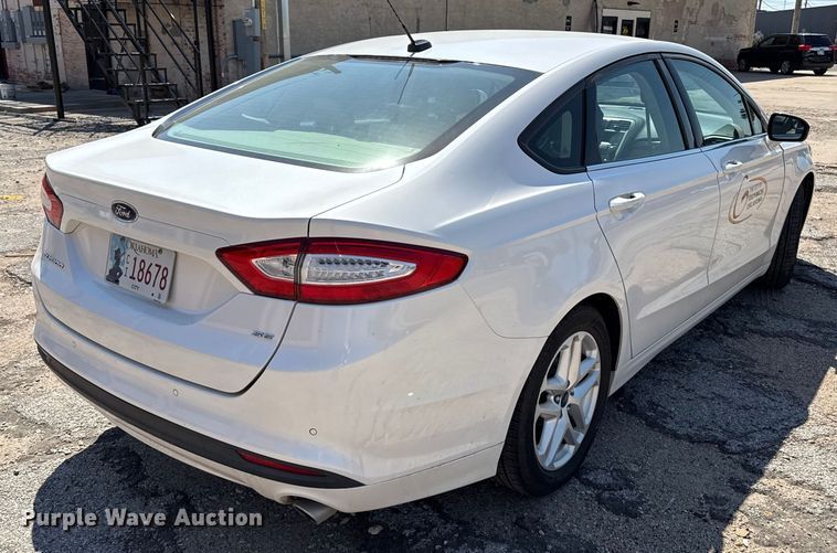 image for item DZ8898 2013 Ford Fusion 