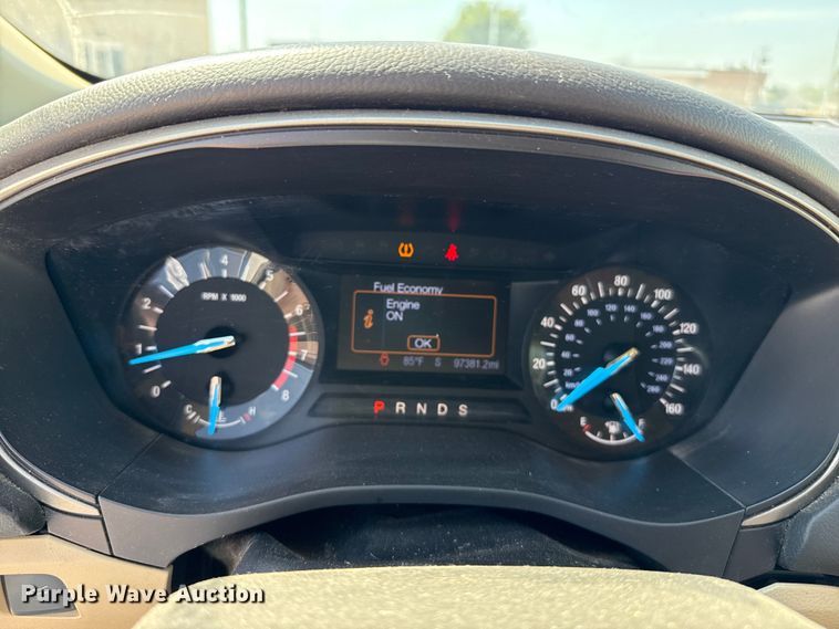 image for item DZ8898 2013 Ford Fusion 