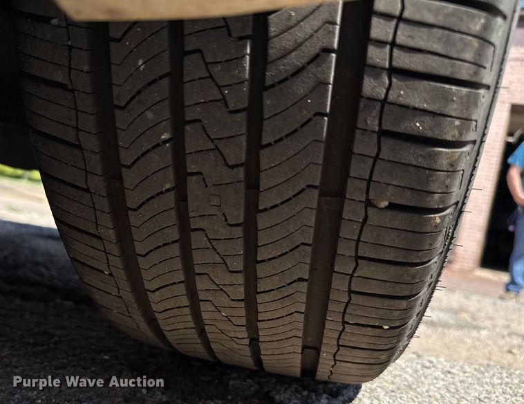 image for item DZ8898 2013 Ford Fusion 