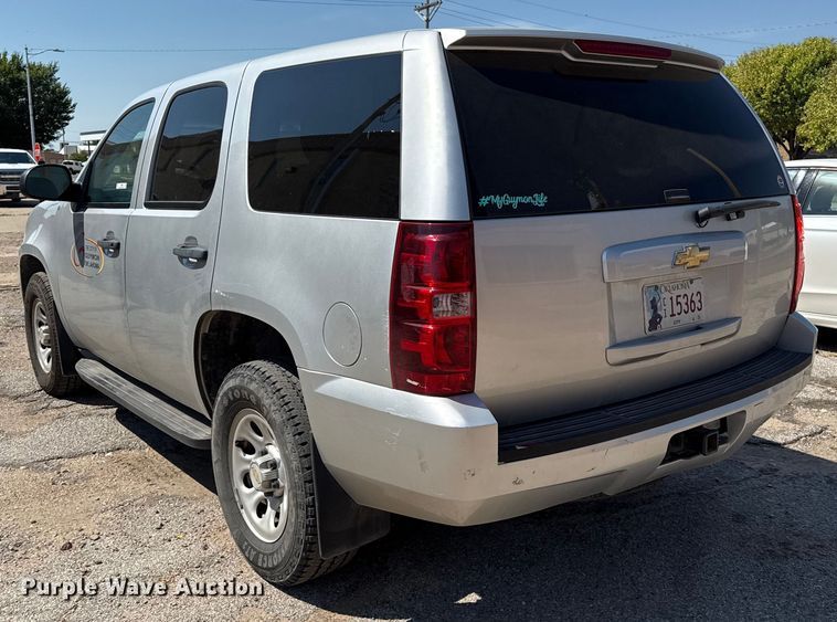 image for item DZ8899 2011 Chevrolet Tahoe Police SUV
