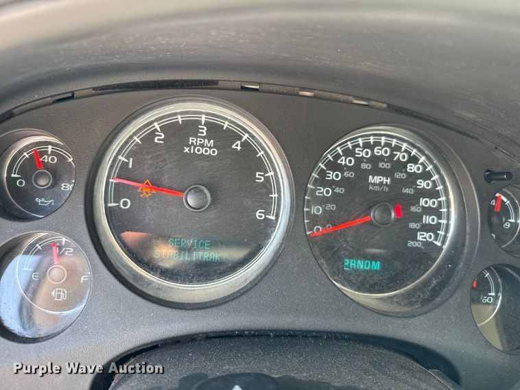 image for item DZ8899 2011 Chevrolet Tahoe Police SUV