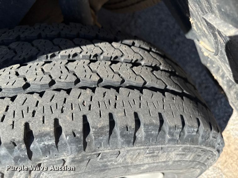 image for item DZ8899 2011 Chevrolet Tahoe Police SUV