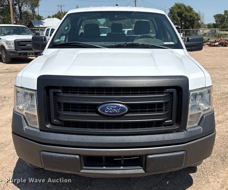 image for item DZ8902 2014 Ford F150 pickup truck