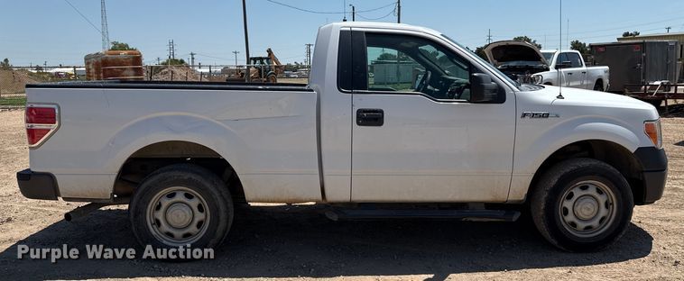image for item DZ8902 2014 Ford F150 pickup truck