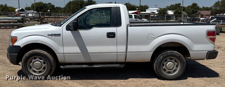 image for item DZ8902 2014 Ford F150 pickup truck