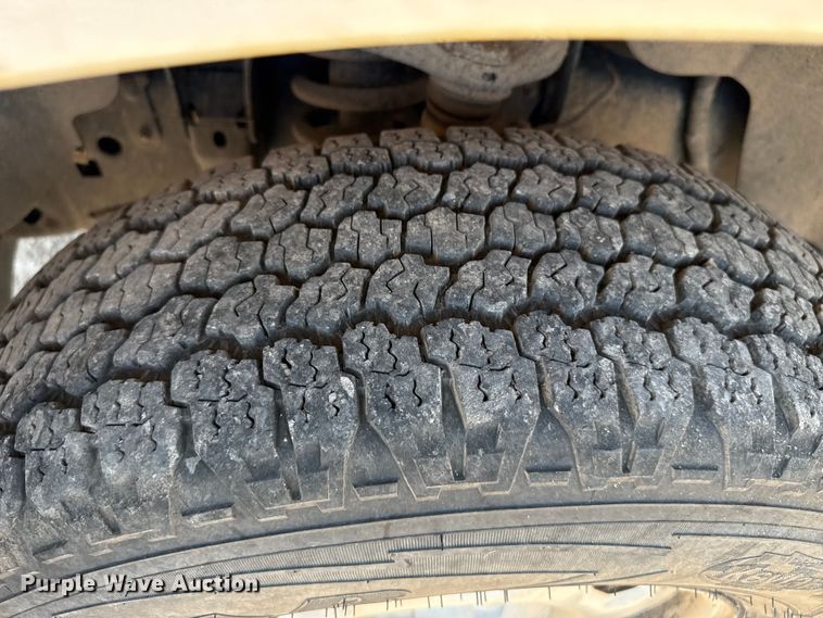 image for item DZ8903 2014 Ford F150 pickup truck