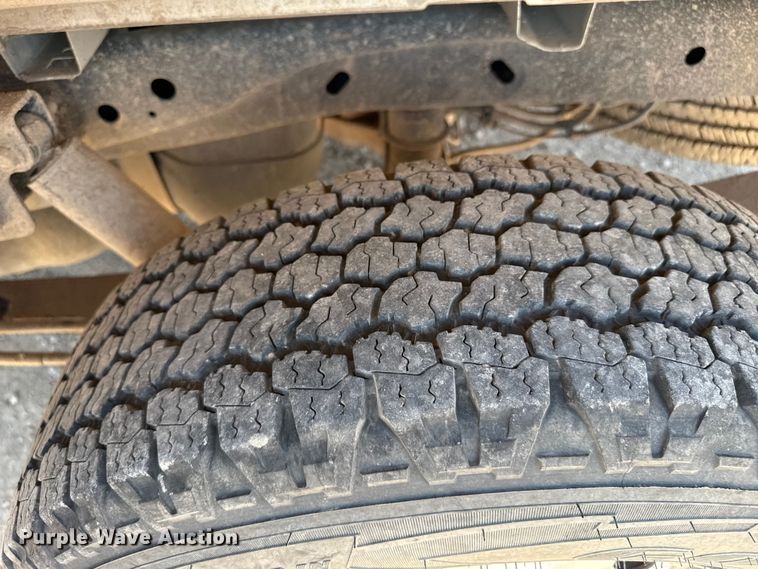 image for item DZ8903 2014 Ford F150 pickup truck