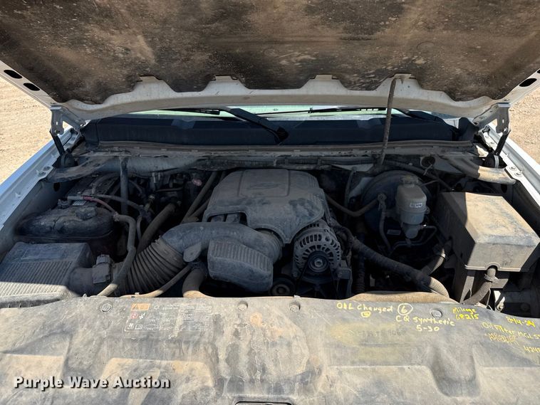 image for item DZ8905 2011 Chevrolet Silverado 1500 Ext. Cab pickup truck