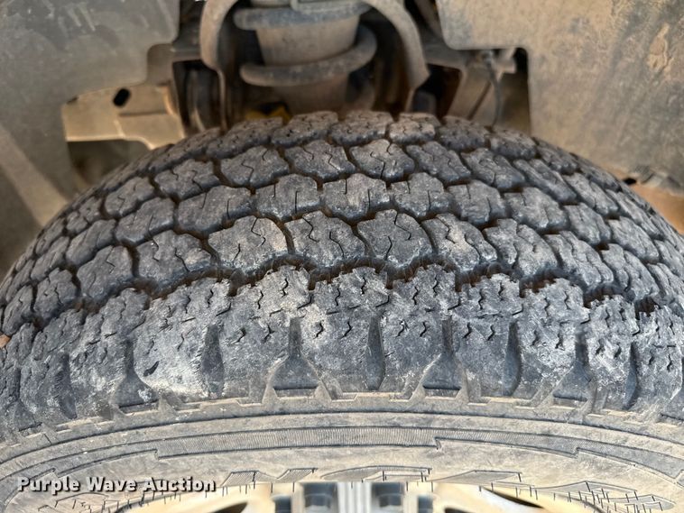 image for item DZ8905 2011 Chevrolet Silverado 1500 Ext. Cab pickup truck