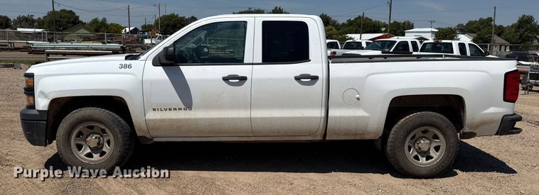 image for item DZ8906 2014 Chevrolet Silverado 1500 Double Cab pickup truck
