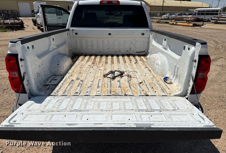 image for item DZ8906 2014 Chevrolet Silverado 1500 Double Cab pickup truck