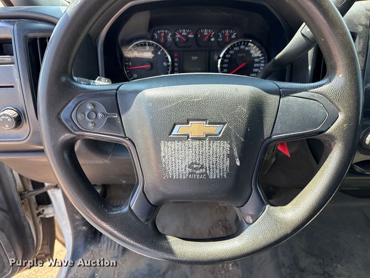 image for item DZ8906 2014 Chevrolet Silverado 1500 Double Cab pickup truck