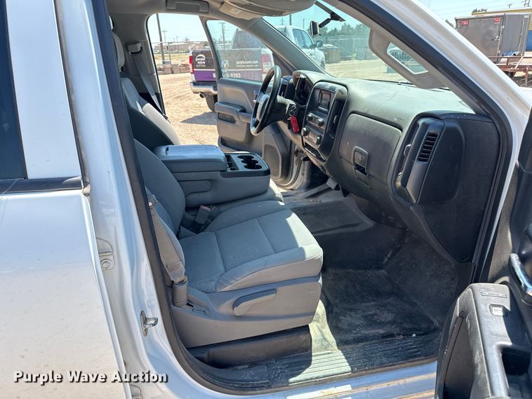 image for item DZ8906 2014 Chevrolet Silverado 1500 Double Cab pickup truck