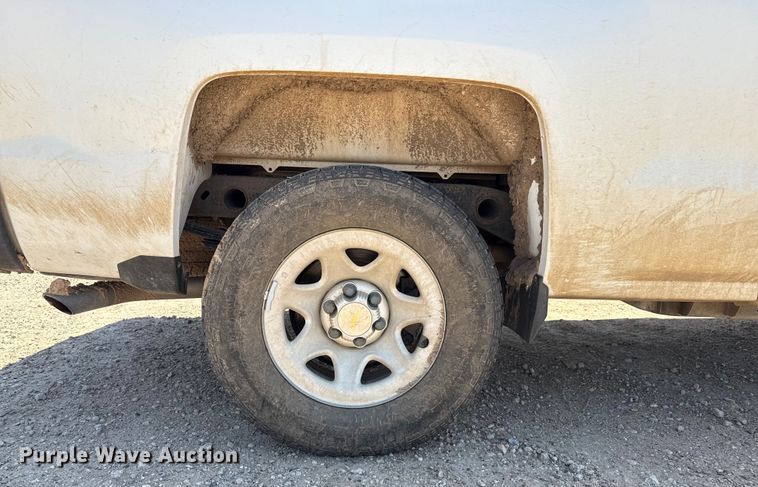 image for item DZ8906 2014 Chevrolet Silverado 1500 Double Cab pickup truck