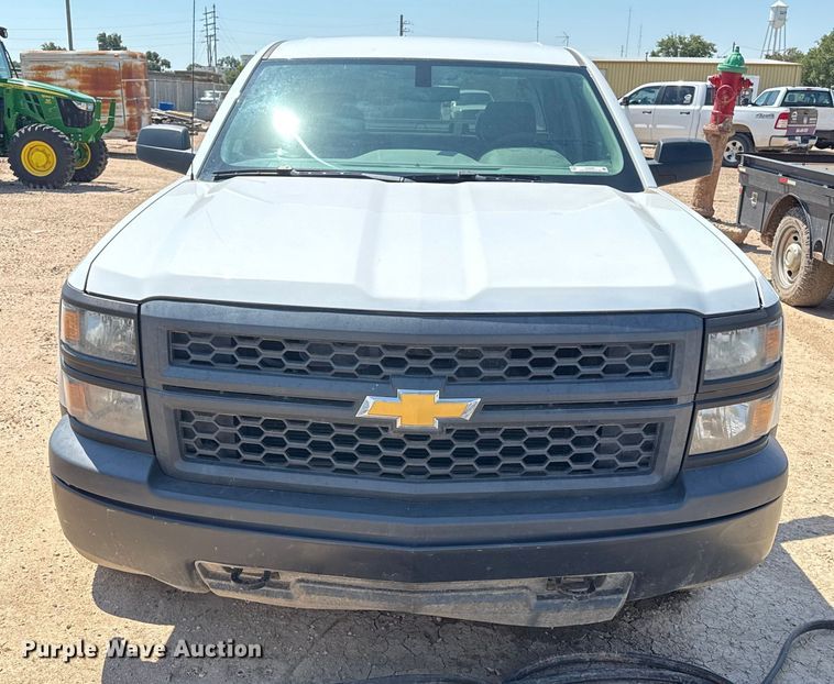image for item DZ8908 2015 Chevrolet Silverado 1500 Double Cab pickup truck