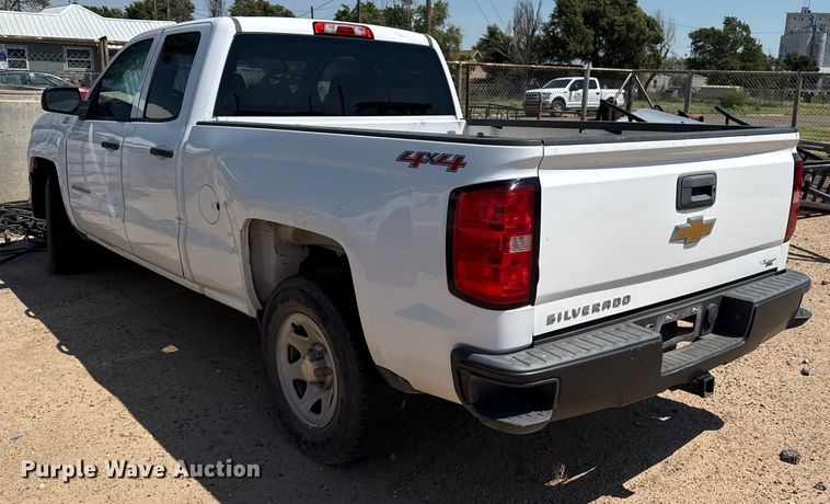 image for item DZ8908 2015 Chevrolet Silverado 1500 Double Cab pickup truck