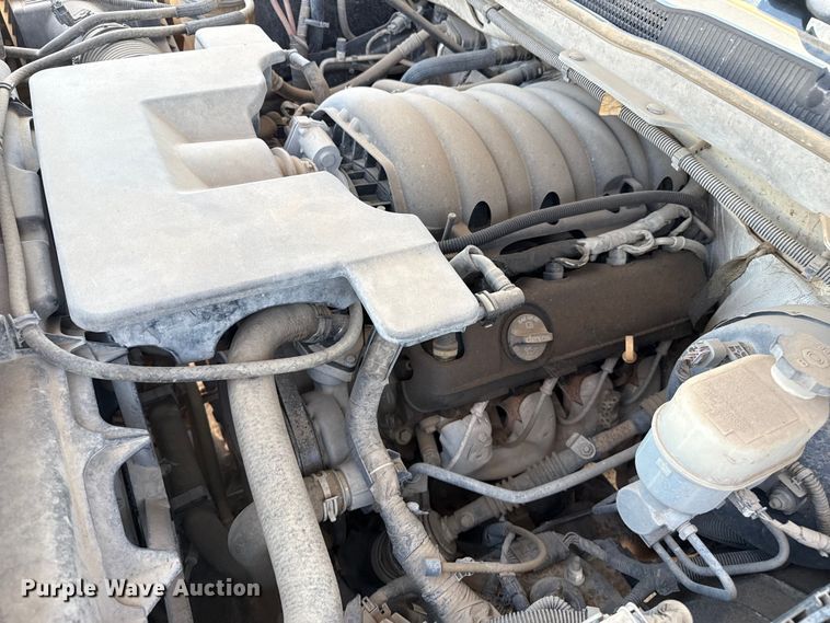 image for item DZ8908 2015 Chevrolet Silverado 1500 Double Cab pickup truck