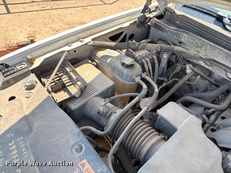 image for item DZ8908 2015 Chevrolet Silverado 1500 Double Cab pickup truck