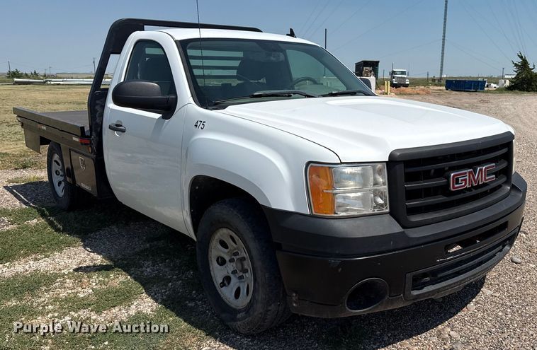 image for item DZ8911 2008 GMC Sierra 1500 flatbed pickup truck