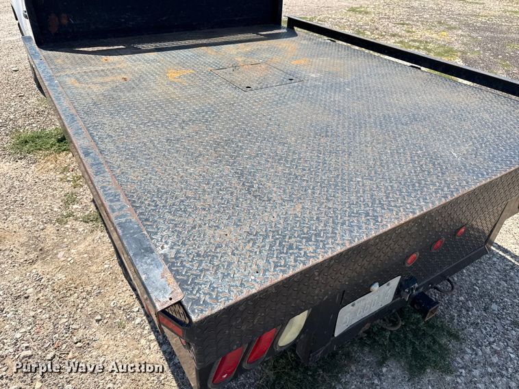 image for item DZ8911 2008 GMC Sierra 1500 flatbed pickup truck