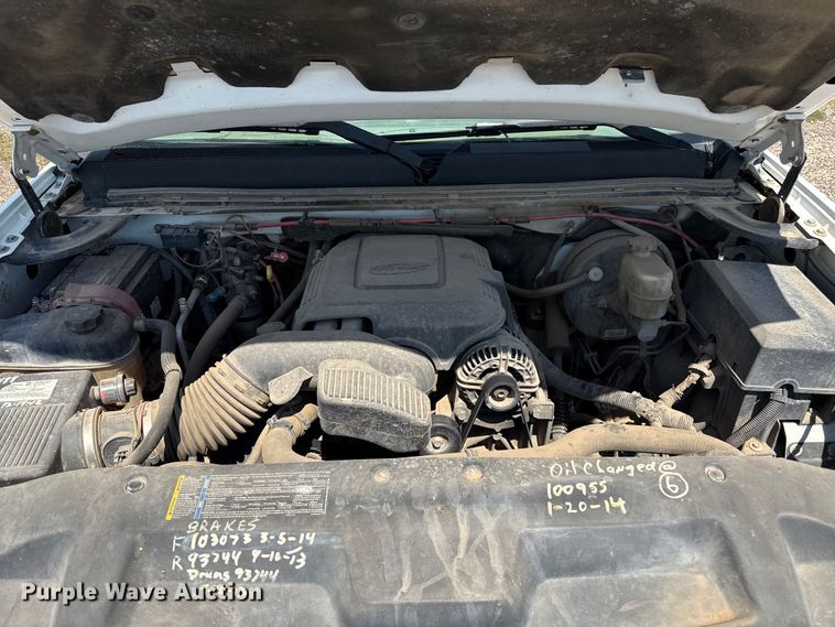 image for item DZ8911 2008 GMC Sierra 1500 flatbed pickup truck