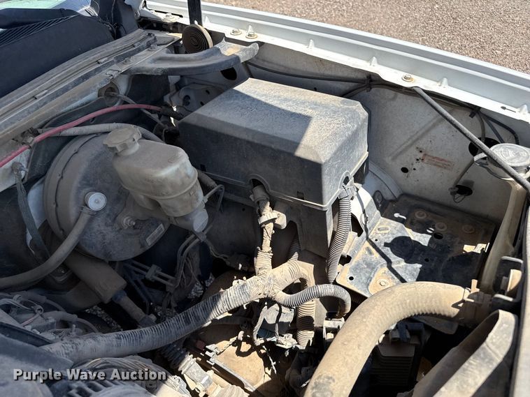 image for item DZ8911 2008 GMC Sierra 1500 flatbed pickup truck