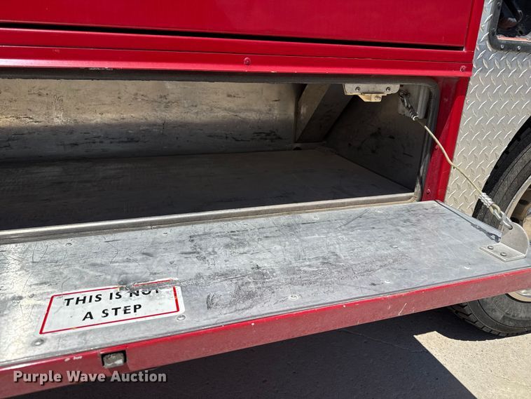 image for item DZ8917 2011 Ford F450 Super Duty ambulance