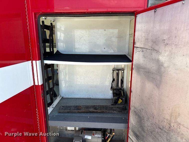 image for item DZ8917 2011 Ford F450 Super Duty ambulance